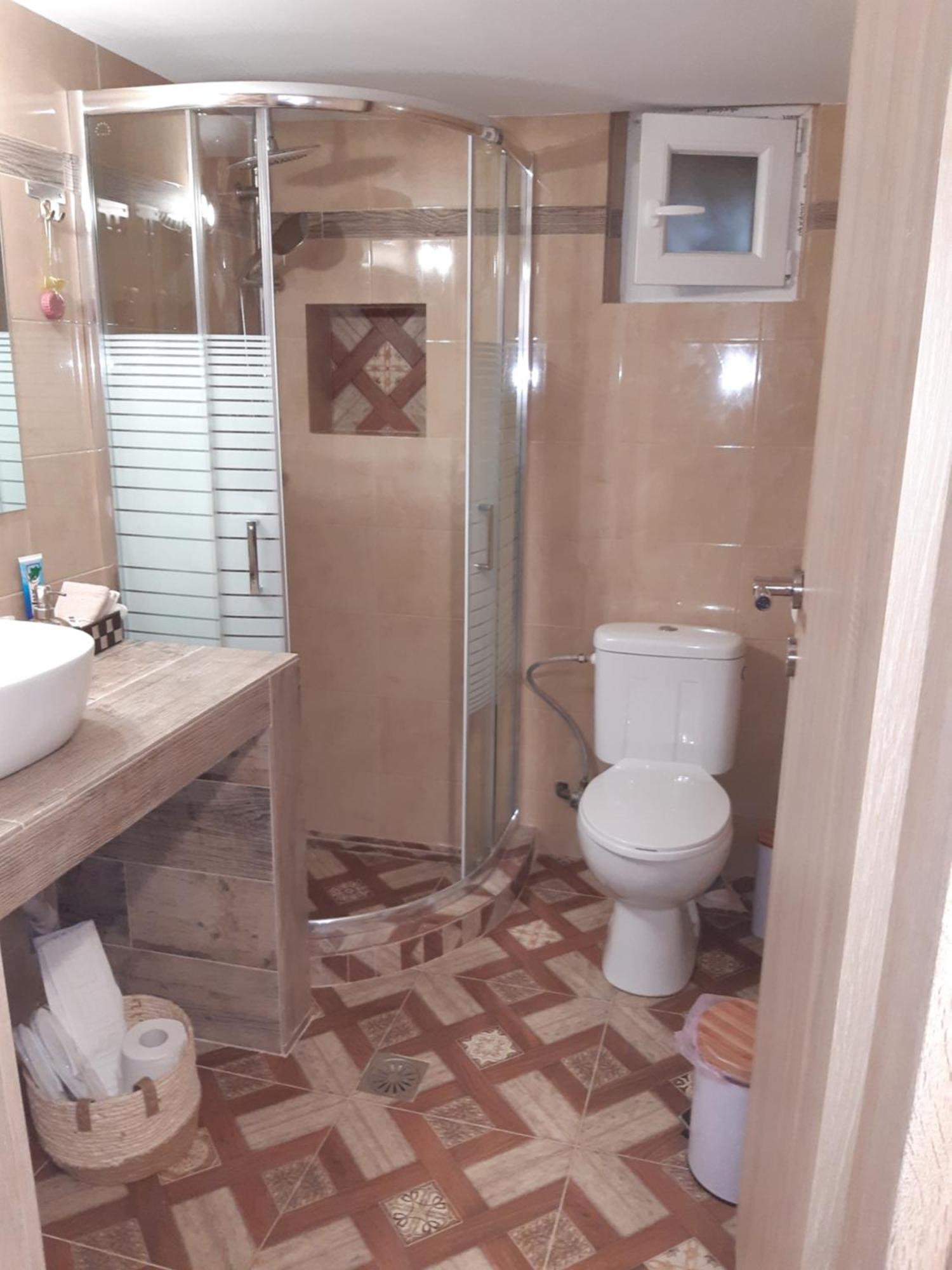 Room Near The Airport Pikermion ห้อง รูปภาพ